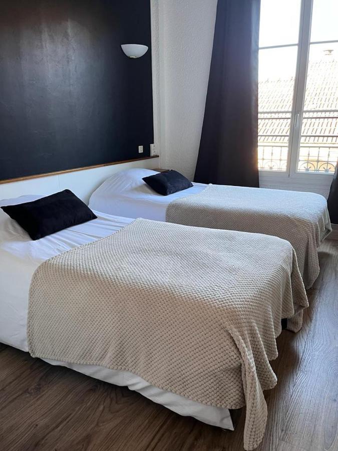 Hotel Du Pot D'Etain シャロン・アン・シャンパーニュ エクステリア 写真