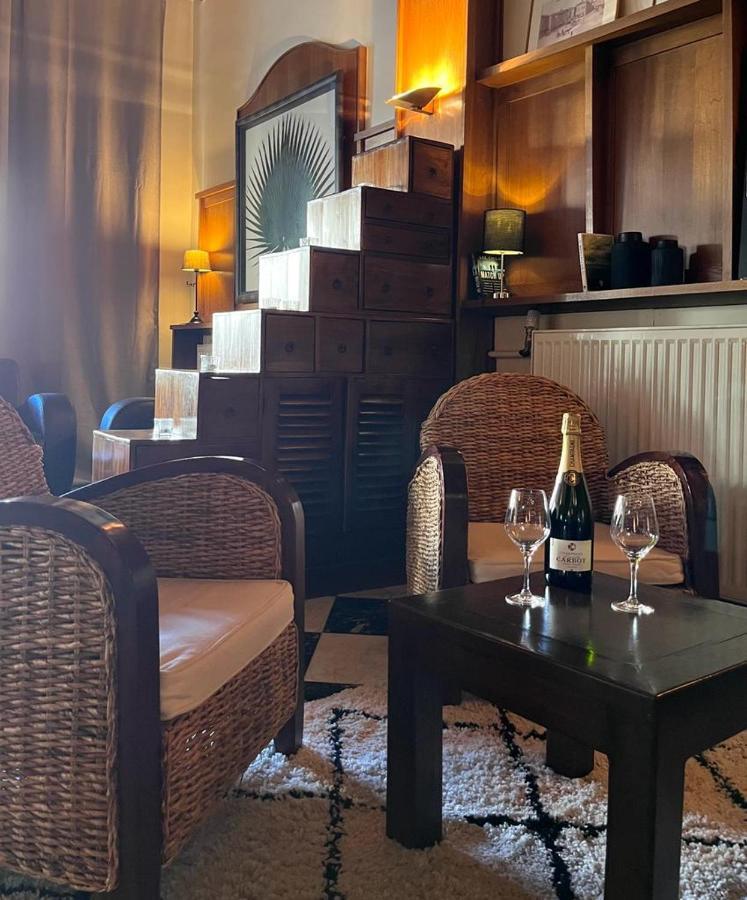 Hotel Du Pot D'Etain シャロン・アン・シャンパーニュ エクステリア 写真